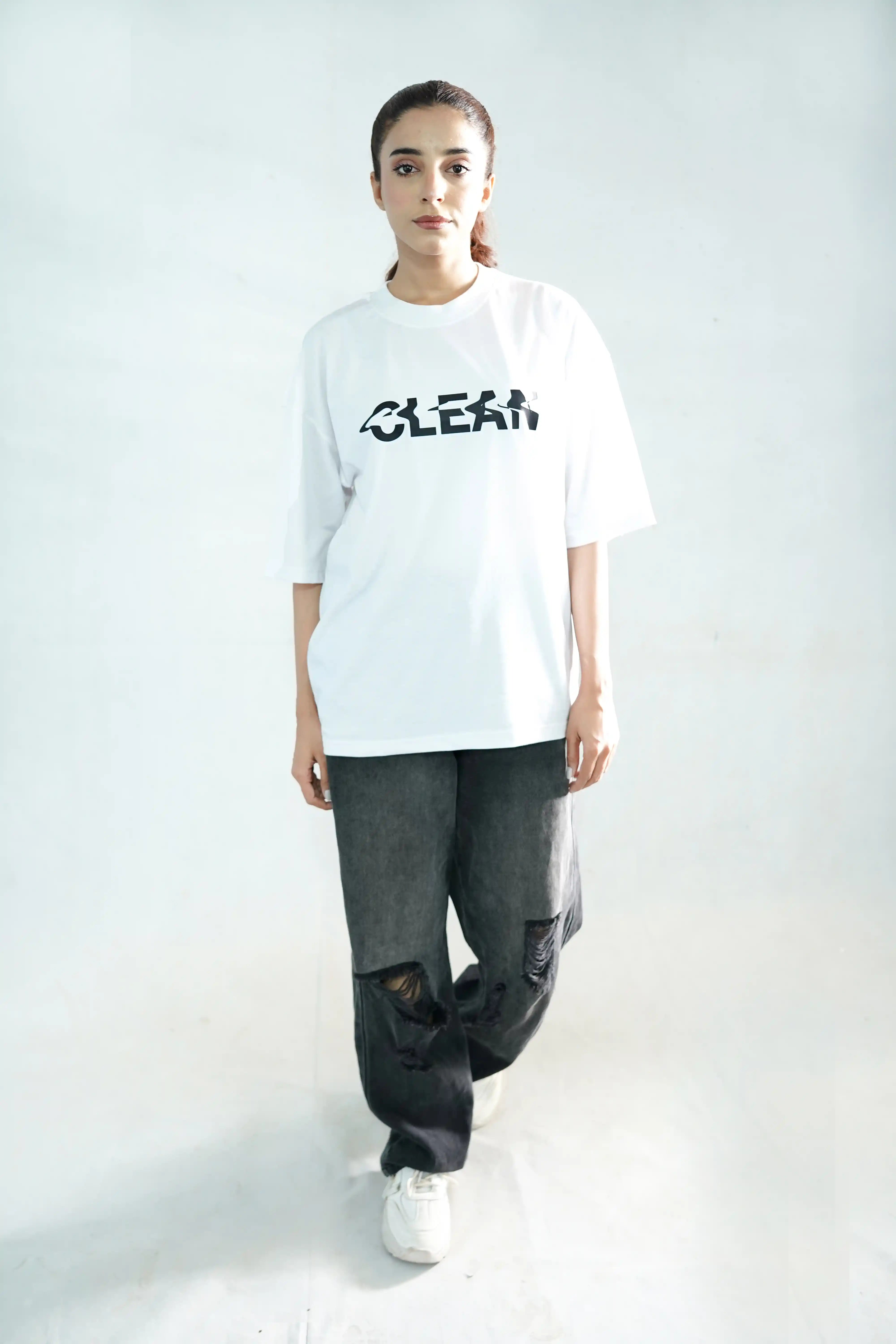 CLEAN - Oversized Tee