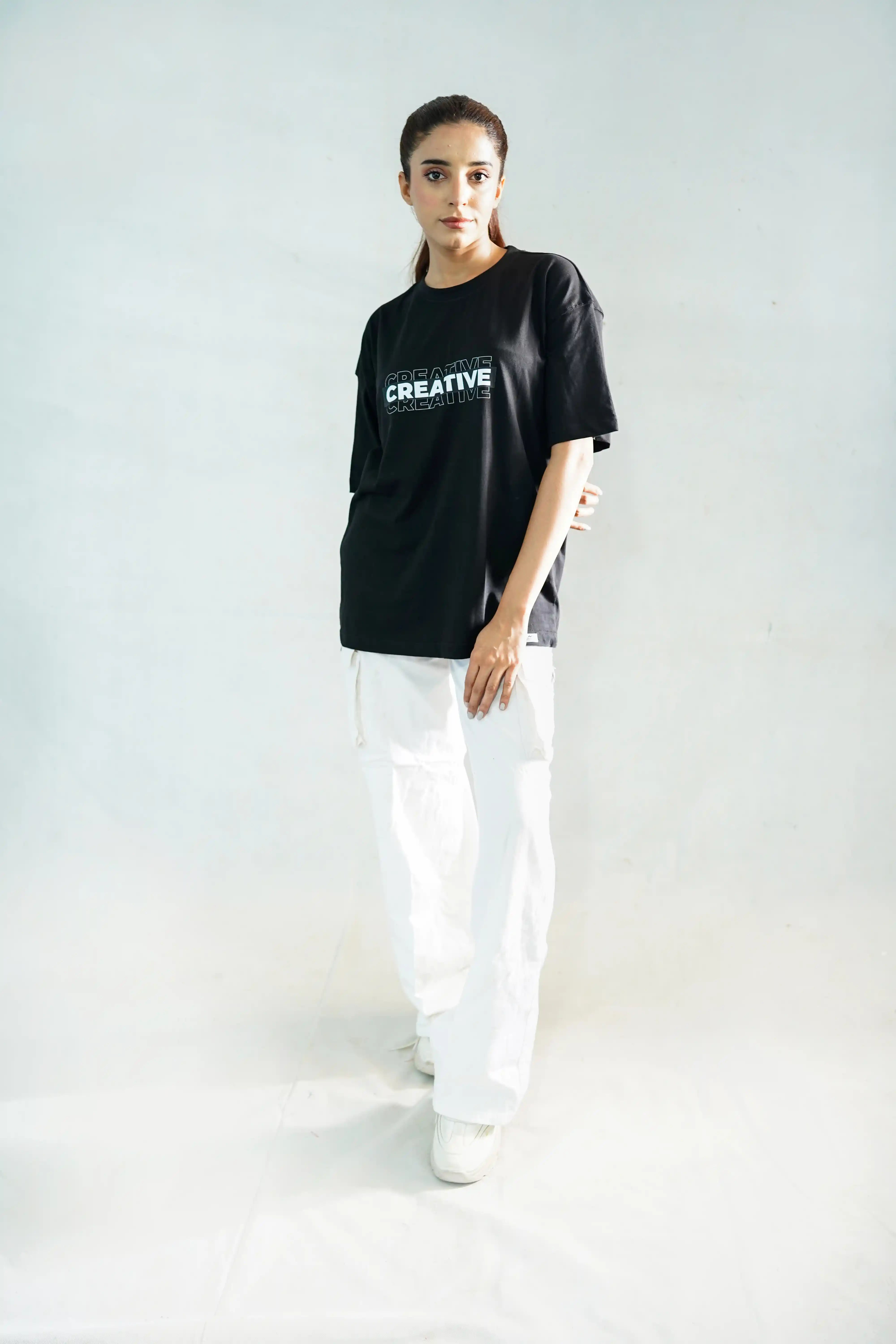 CREATIVE - Oversized Tee