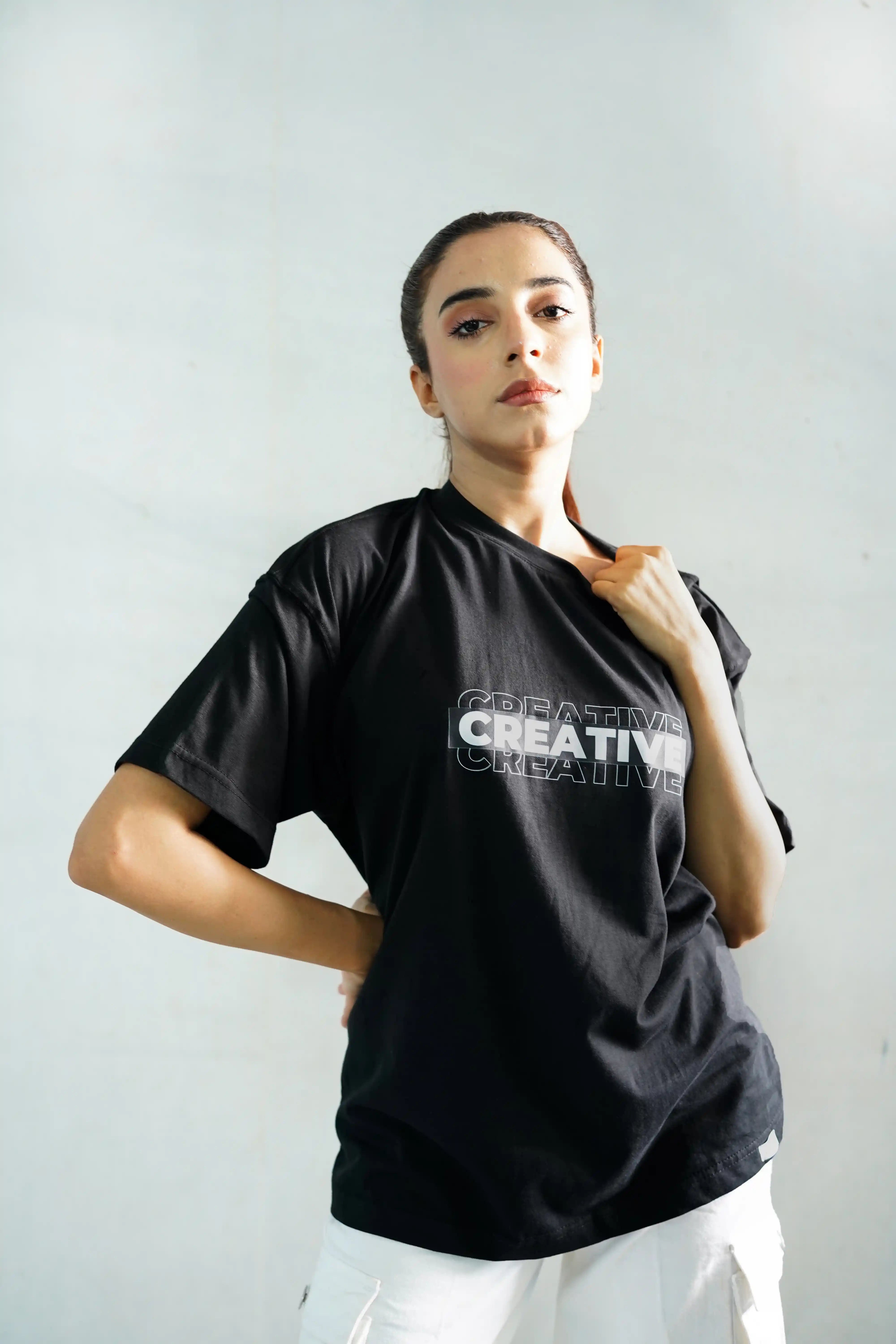 CREATIVE - Oversized Tee