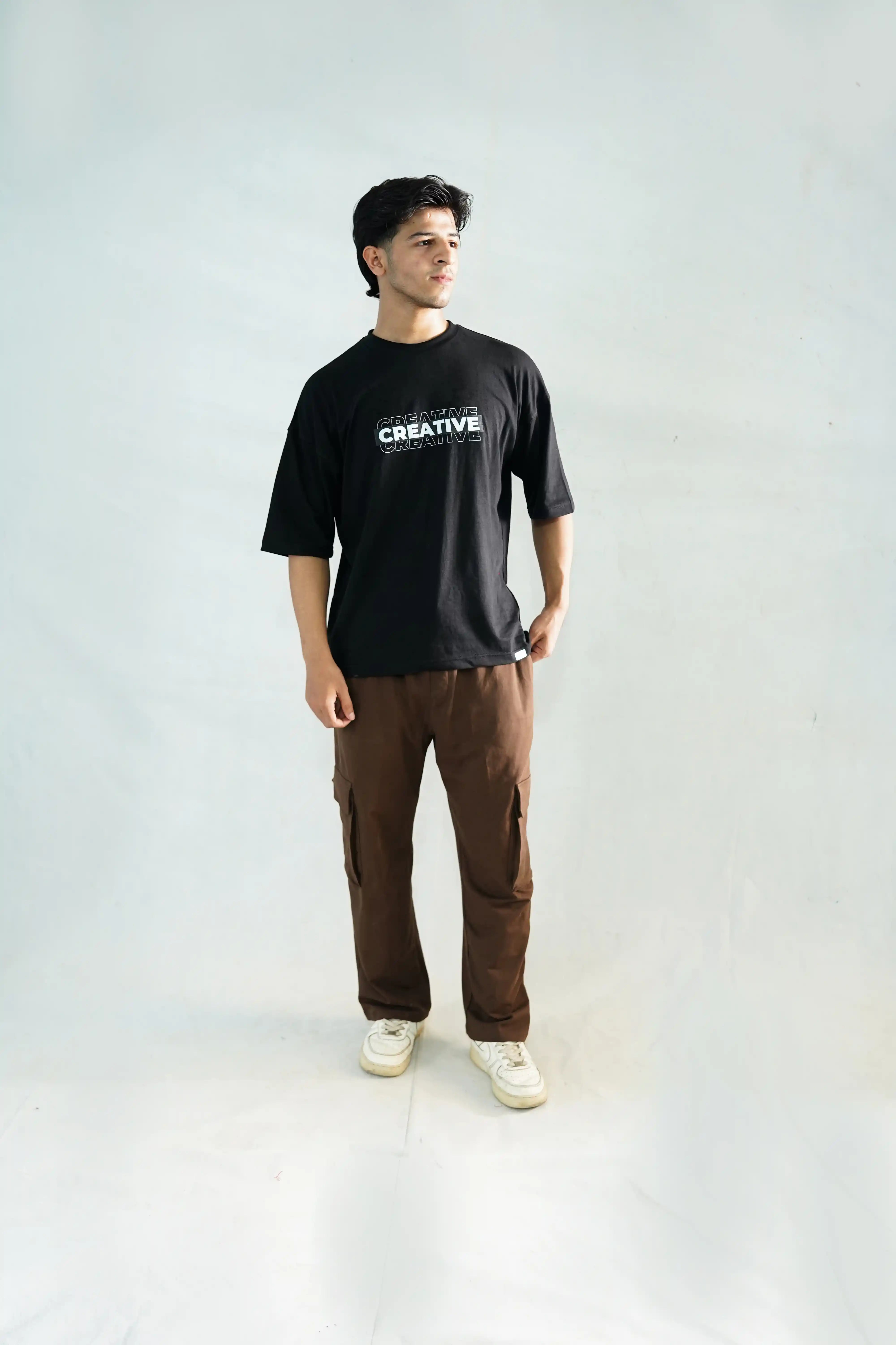 CREATIVE - Oversized Tee