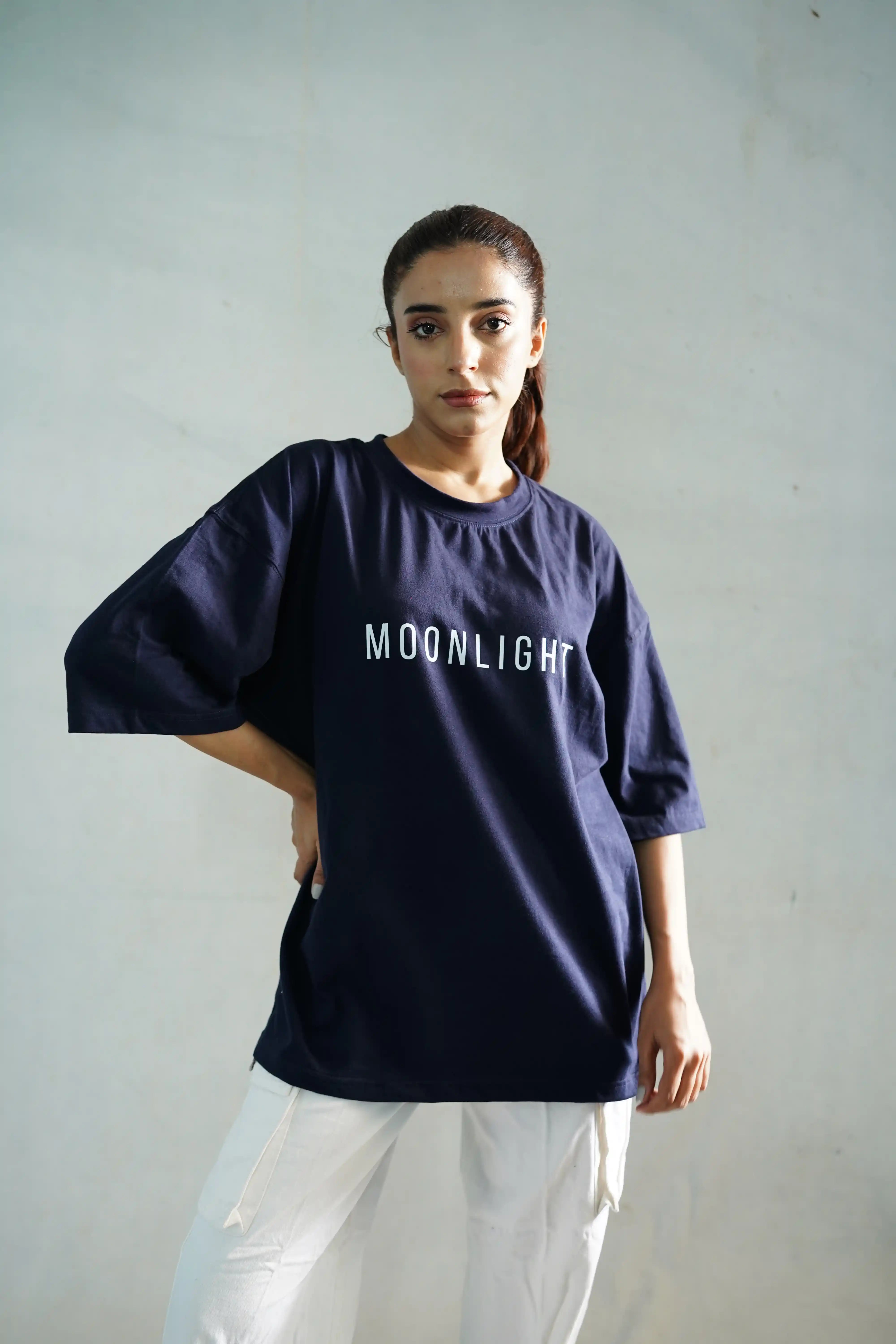 MOONLIGHT – Oversized Tee