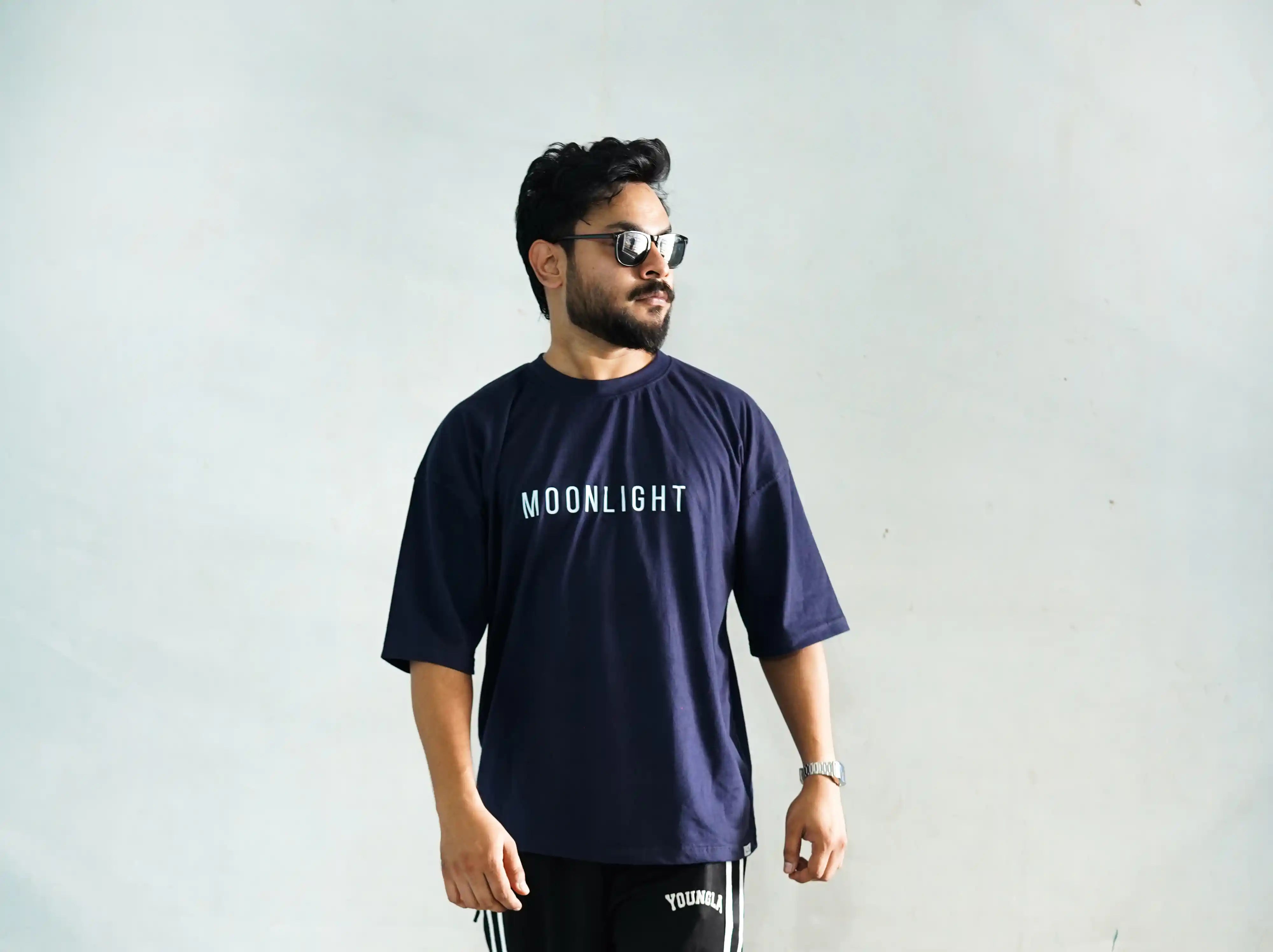 MOONLIGHT – Oversized Tee